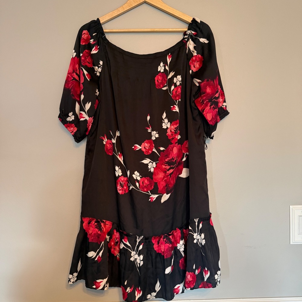 White House Black Market Floral Off Shoulder Mini Dress Black Red Size L